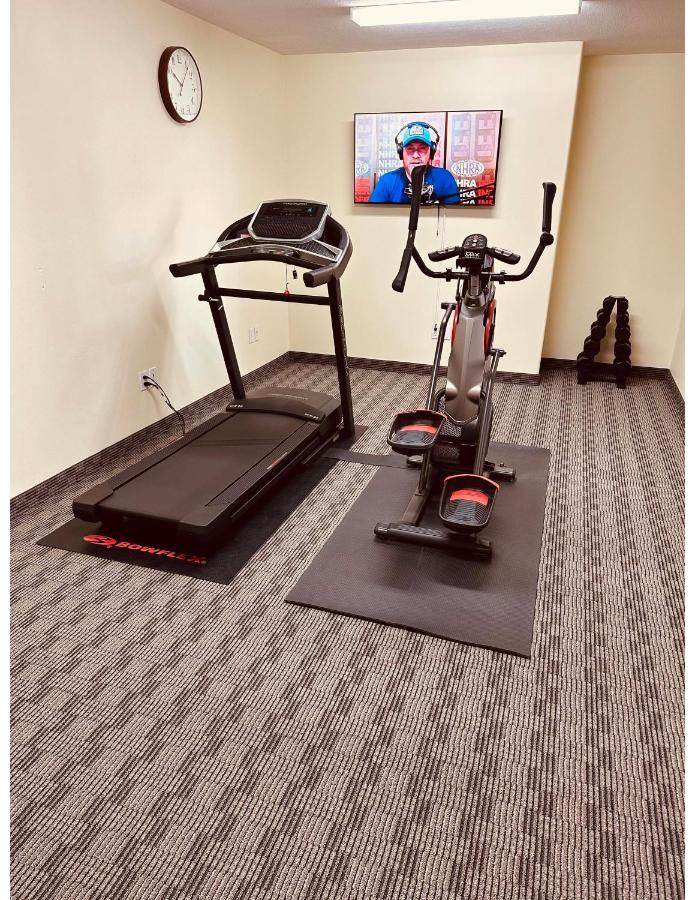 Aurora Park Inn & Suites Dawson Creek Zewnętrze zdjęcie